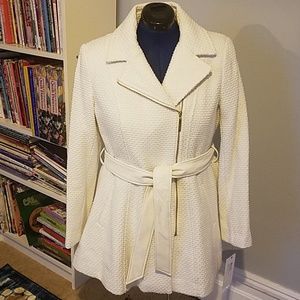 White lined jacket